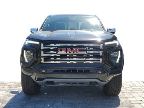 2025 GMC Canyon 4WD Denali