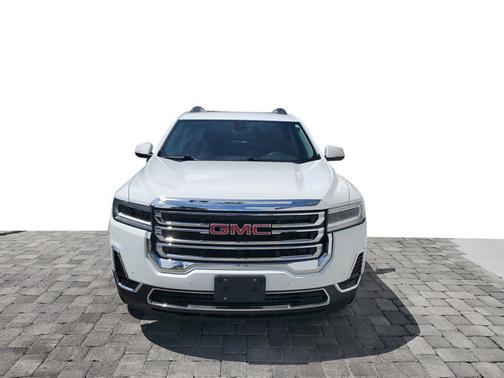 Summit White 2023 GMC Acadia SLE
