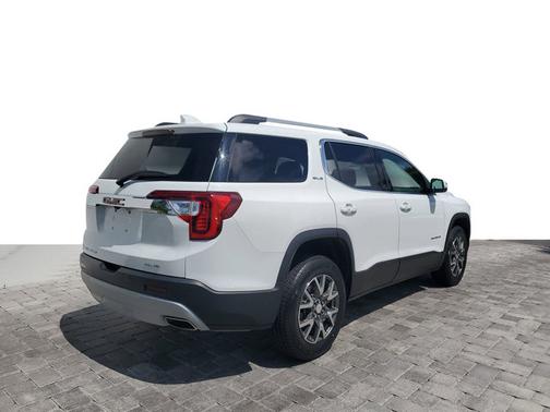 Summit White 2023 GMC Acadia SLE