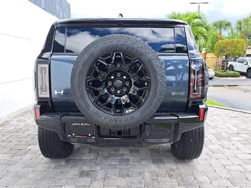 2026 GMC HUMMER EV SUV 2X