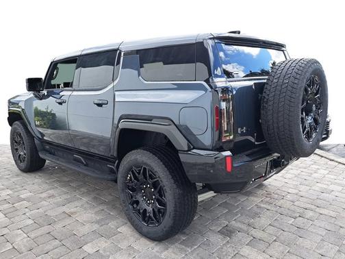 2026 GMC HUMMER EV SUV 2X