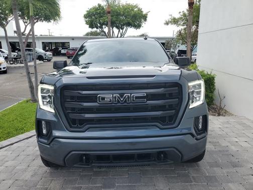 2022 GMC Sierra 1500 Limited Elevation
