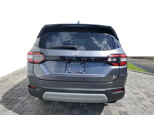 2023 Honda Pilot EX-L 7 Passenger