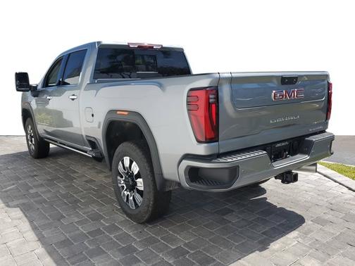2025 GMC Sierra 2500 Denali