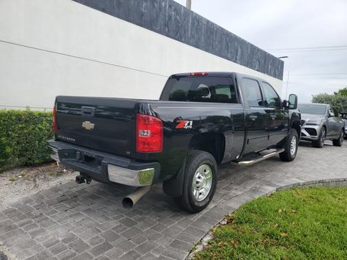 Black 2008 Chevrolet Silverado 2500 LT w/2LT