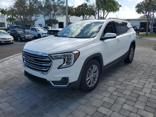 2022 GMC Terrain SLT