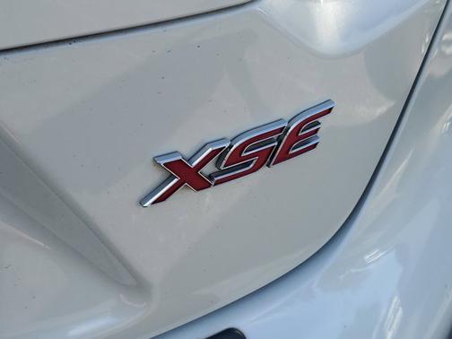 2021 Toyota Corolla XSE
