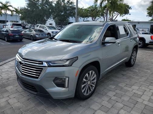 2023 Chevrolet Traverse Premier