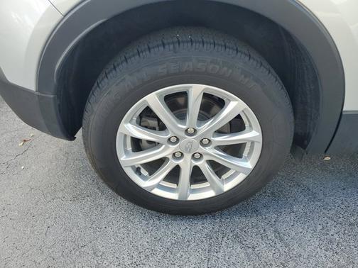 2020 Cadillac XT4 Luxury