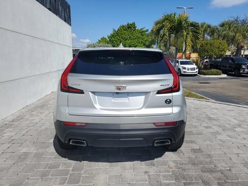 2020 Cadillac XT4 Luxury