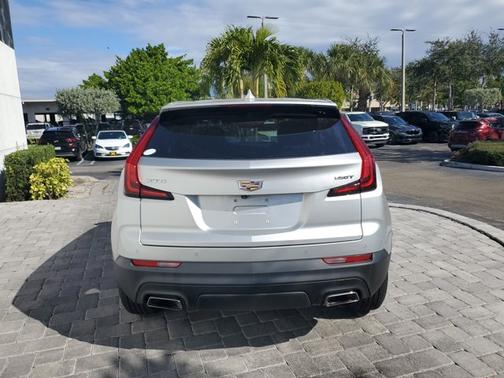 2020 Cadillac XT4 Luxury