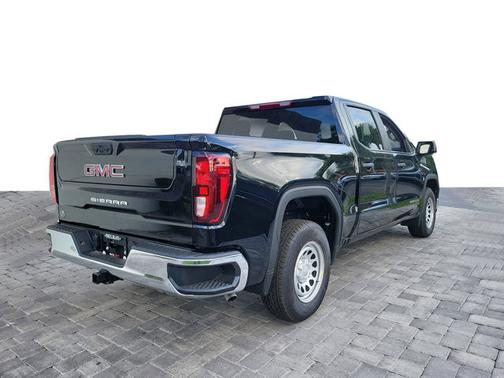 Onyx Black 2026 GMC Sierra 1500 Pro