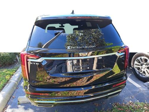 2023 Cadillac XT6 FWD Premium Luxury