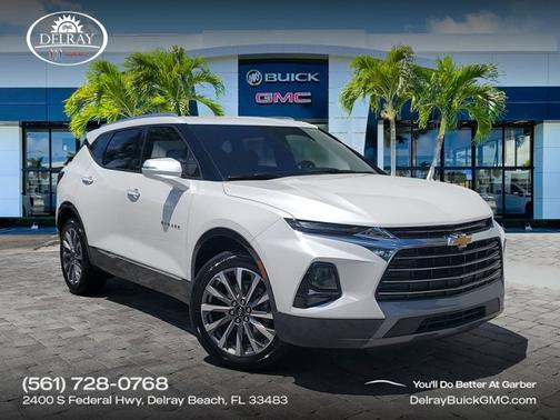 Iridescent Pearl Tricoat 2022 Chevrolet Blazer Premier