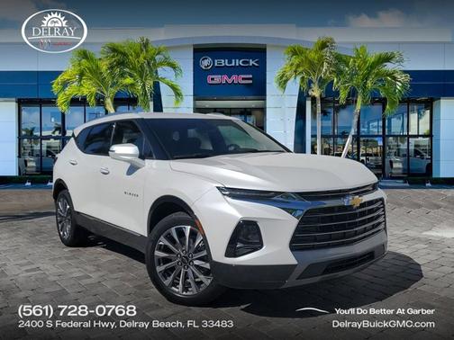 Iridescent Pearl Tricoat 2022 Chevrolet Blazer Premier