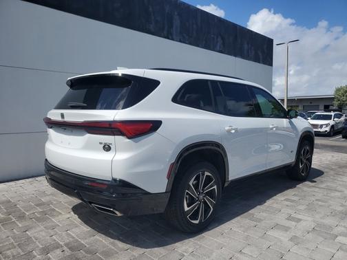 2025 Buick Enclave Sport Touring