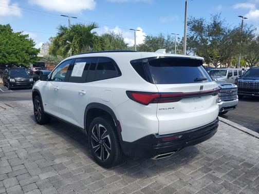 2025 Buick Enclave Sport Touring