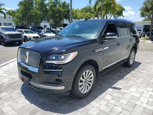 2024 Lincoln Navigator Premiere