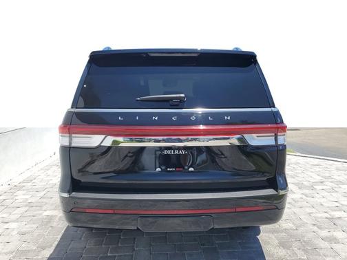 2024 Lincoln Navigator Premiere