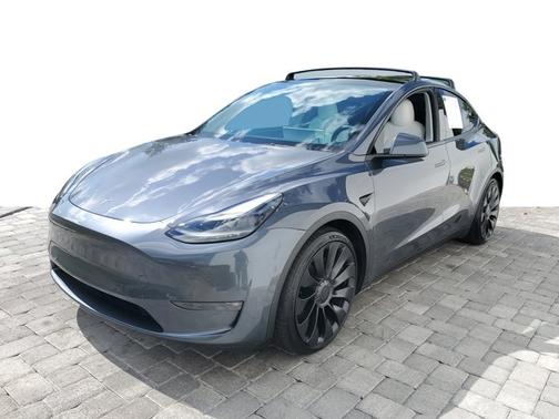 2022 Tesla Model Y Performance