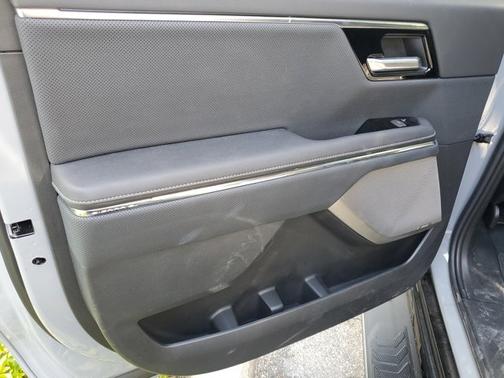 2024 GMC Sierra EV Denali Edition 1