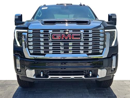 2025 GMC Sierra 2500 Denali