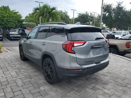Sterling Metallic 2023 GMC Terrain SLE
