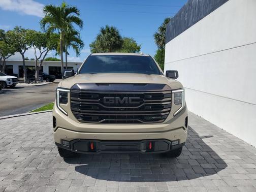 2022 GMC Sierra 1500 AT4X