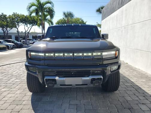 2025 GMC HUMMER EV SUV 2X