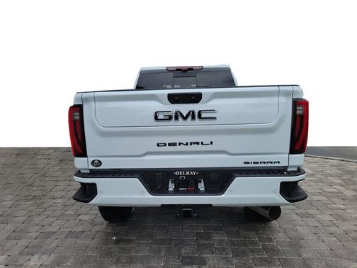 Glacier White Tricoat 2026 GMC Sierra 2500 Denali