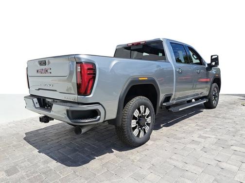 2025 GMC Sierra 2500 Denali