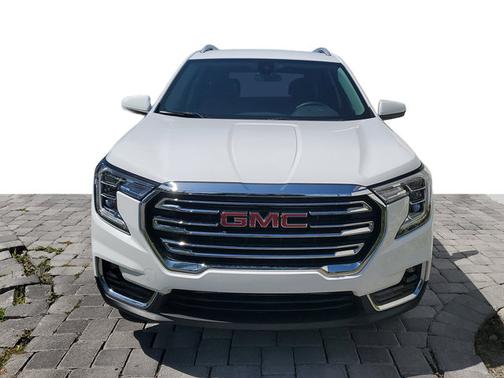Summit White 2023 GMC Terrain SLT