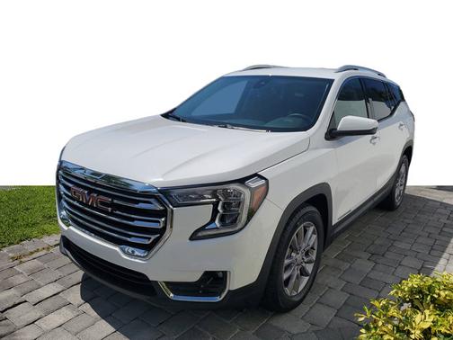 Summit White 2023 GMC Terrain SLT