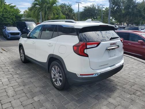 Summit White 2023 GMC Terrain SLT