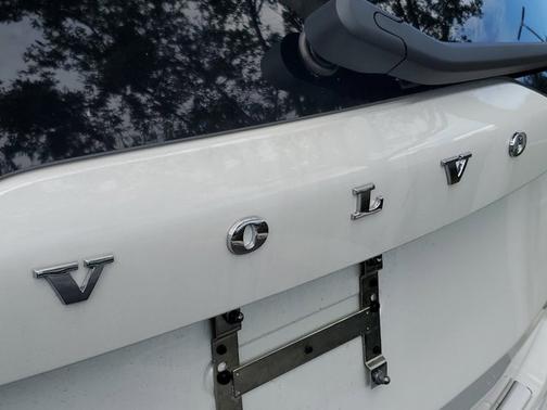 2025 Volvo XC90 Plus
