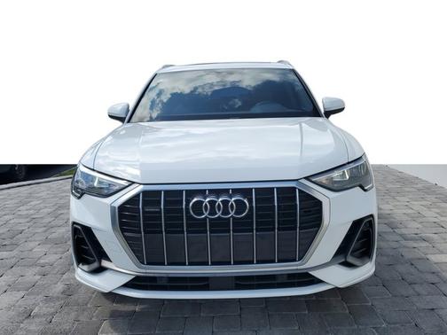 2021 Audi Q3 S line Premium