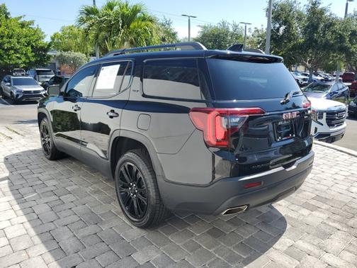 Ebony Twilight Metallic 2023 GMC Acadia SLT