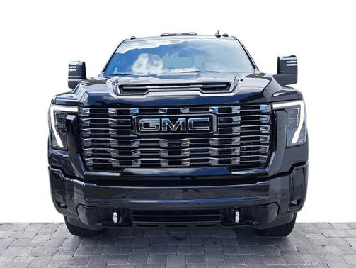 2025 GMC Sierra 2500 Denali