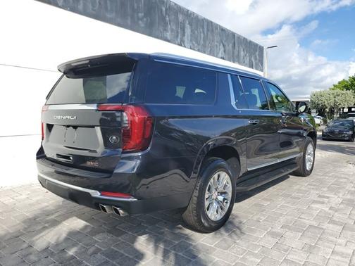 2025 GMC Yukon XL Denali