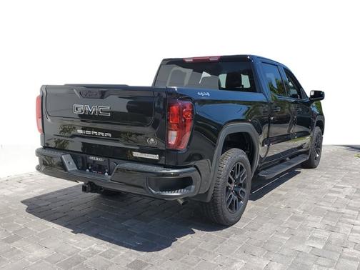 2025 GMC Sierra 1500 Elevation