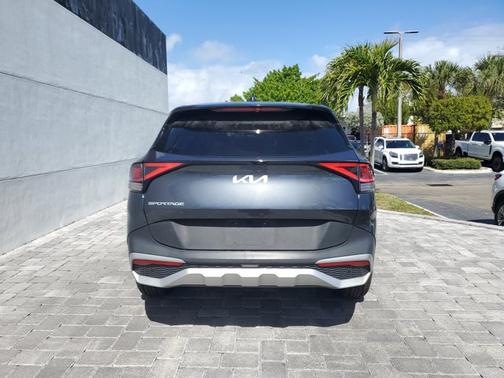 2023 Kia Sportage EX