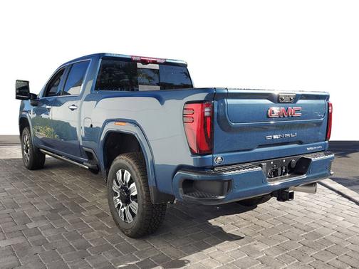 2026 GMC Sierra 2500 Denali