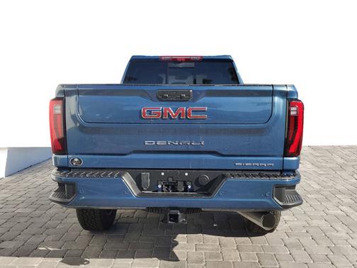 2026 GMC Sierra 2500 Denali