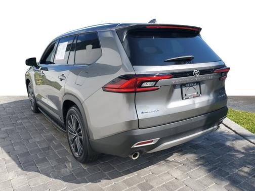 2025 Toyota Grand Highlander Hybrid MAX Platinum