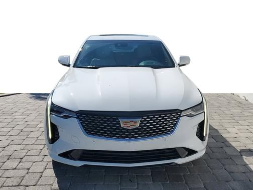 2023 Cadillac CT4 Premium Luxury