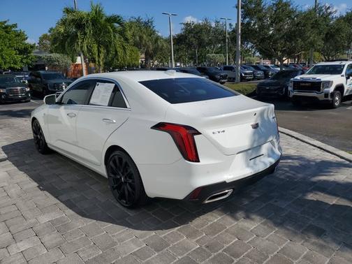 2023 Cadillac CT4 Premium Luxury