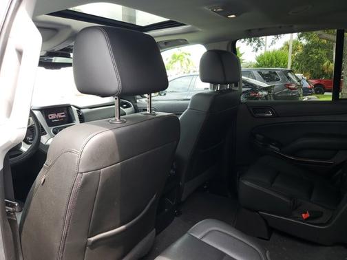 2020 GMC Yukon SLT