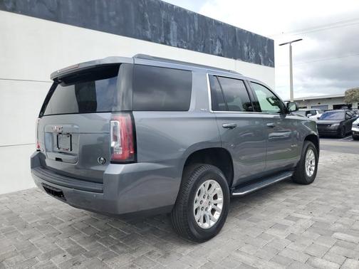 2020 GMC Yukon SLT