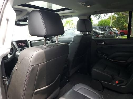 2020 GMC Yukon SLT