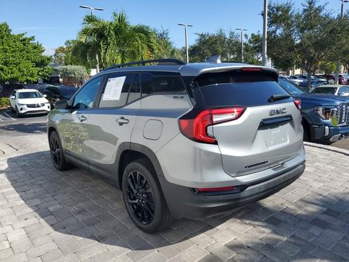 2023 GMC Terrain SLE